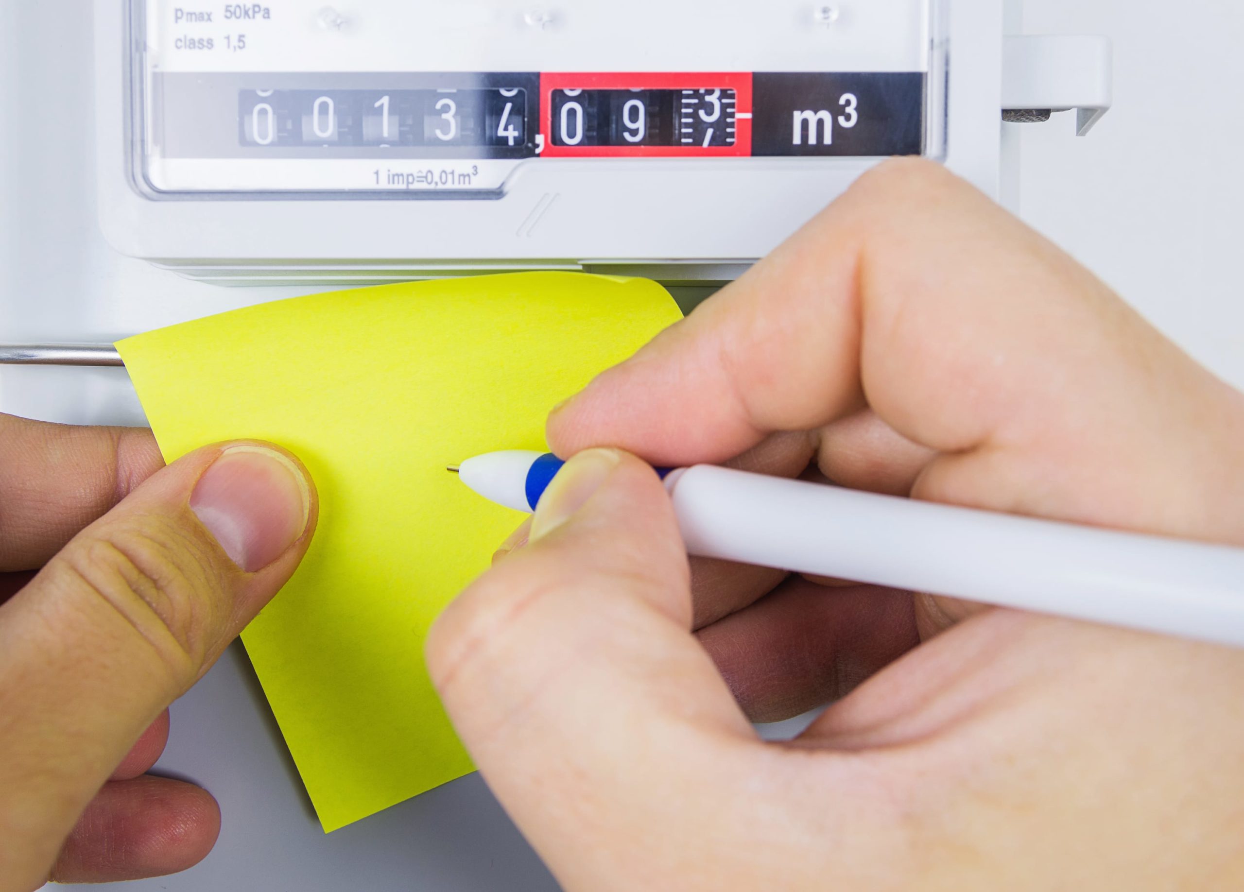 Energy Price Cap Drops to £1,923: Why You Should Submit a Meter Reading